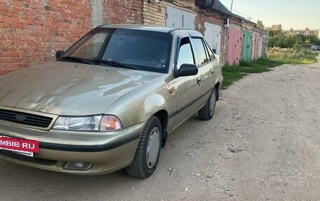 Daewoo Nexia I рестайлинг, 2004 год, 150 000 рублей, 2 фотография