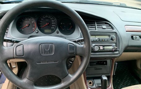 Honda Accord VII рестайлинг, 2000 год, 250 000 рублей, 8 фотография