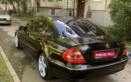 Mercedes-Benz E-Класс, 2003 год, 1 250 000 рублей, 8 фотография