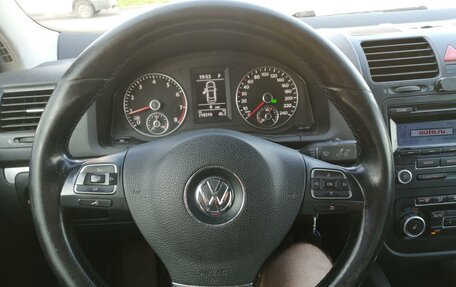 Volkswagen Jetta VI, 2010 год, 680 000 рублей, 8 фотография