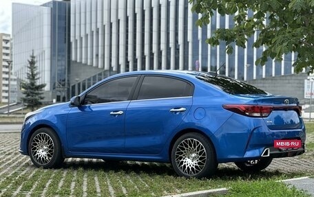 KIA Rio IV, 2021 год, 1 710 000 рублей, 3 фотография