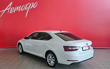 Skoda Superb III рестайлинг, 2016 год, 1 830 000 рублей, 3 фотография