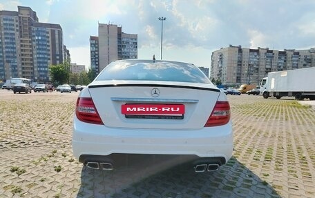 Mercedes-Benz C-Класс, 2013 год, 2 000 000 рублей, 5 фотография