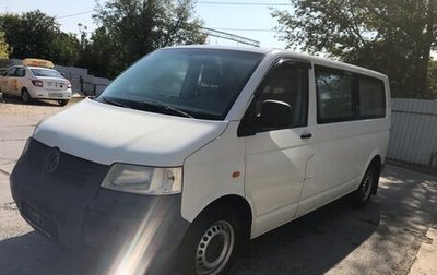 Volkswagen Transporter T5 рестайлинг, 2005 год, 950 000 рублей, 1 фотография