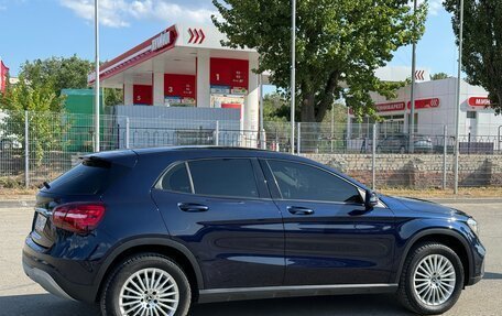 Mercedes-Benz GLA, 2017 год, 3 599 999 рублей, 7 фотография