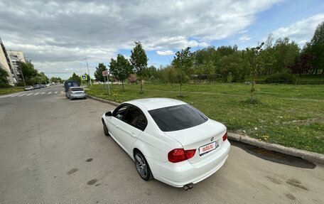 BMW 3 серия, 2011 год, 1 360 000 рублей, 5 фотография