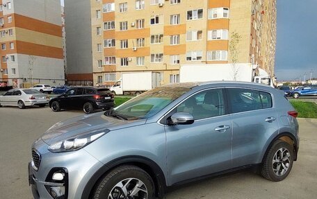 KIA Sportage IV рестайлинг, 2018 год, 2 550 000 рублей, 5 фотография