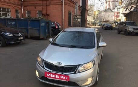 KIA Rio III рестайлинг, 2011 год, 300 000 рублей, 4 фотография