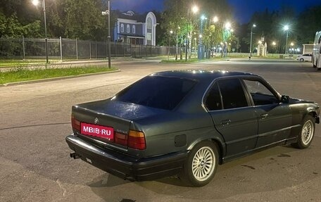 BMW 5 серия, 1990 год, 320 000 рублей, 6 фотография