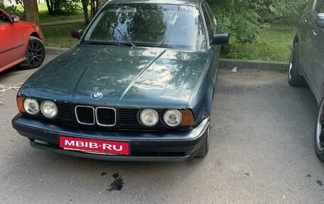 BMW 5 серия, 1990 год, 320 000 рублей, 3 фотография