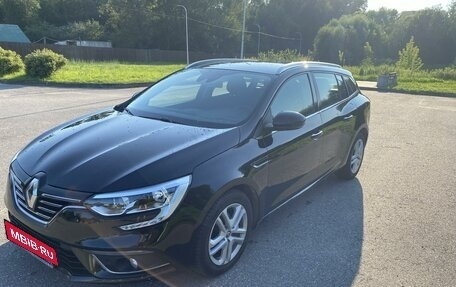 Renault Megane IV, 2019 год, 1 690 000 рублей, 5 фотография