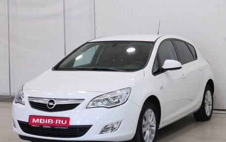 Opel Astra J, 2012 год, 785 000 рублей, 1 фотография