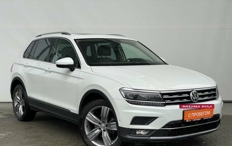 Volkswagen Tiguan II, 2018 год, 2 980 000 рублей, 3 фотография