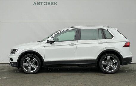 Volkswagen Tiguan II, 2018 год, 2 980 000 рублей, 8 фотография