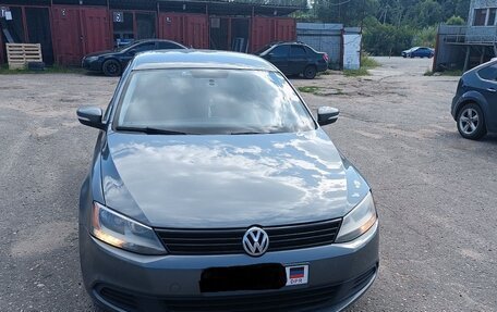 Volkswagen Jetta VI, 2011 год, 1 350 000 рублей, 6 фотография