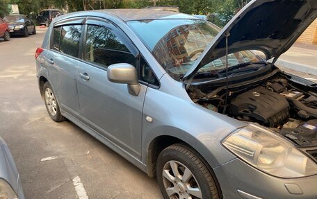 Nissan Tiida, 2010 год, 700 000 рублей, 2 фотография