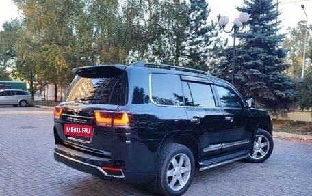 Toyota Land Cruiser 200, 2013 год, 5 300 000 рублей, 5 фотография