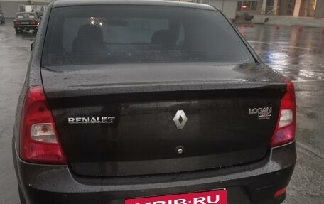 Renault Logan I, 2011 год, 700 000 рублей, 3 фотография