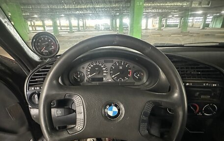 BMW 3 серия, 1993 год, 190 000 рублей, 12 фотография