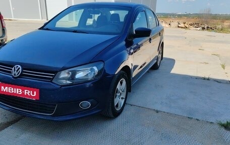 Volkswagen Polo VI (EU Market), 2012 год, 520 000 рублей, 2 фотография