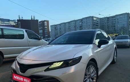 Toyota Camry, 2020 год, 3 700 000 рублей, 1 фотография