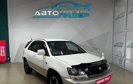 Toyota Harrier, 1999 год, 899 000 рублей, 2 фотография