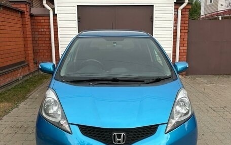 Honda Fit III, 2010 год, 790 000 рублей, 1 фотография