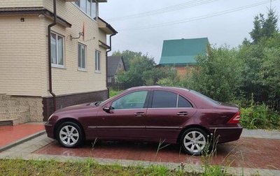 Mercedes-Benz C-Класс, 2006 год, 900 000 рублей, 1 фотография