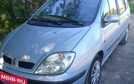 Renault Scenic III, 2001 год, 395 000 рублей, 3 фотография