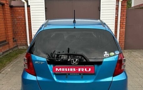 Honda Fit III, 2010 год, 790 000 рублей, 8 фотография