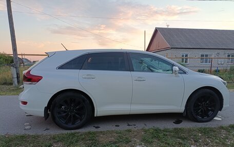 Toyota Venza I, 2013 год, 2 400 000 рублей, 4 фотография