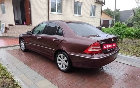 Mercedes-Benz C-Класс, 2006 год, 900 000 рублей, 2 фотография