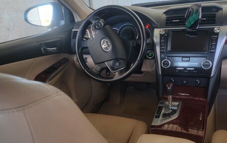 Toyota Camry, 2014 год, 2 100 000 рублей, 7 фотография