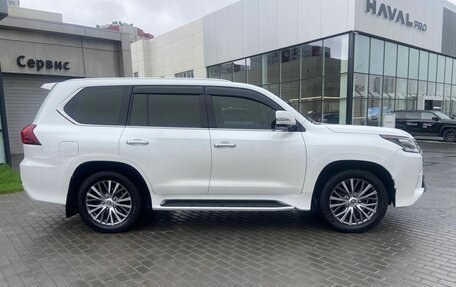 Lexus LX III, 2018 год, 8 950 000 рублей, 4 фотография