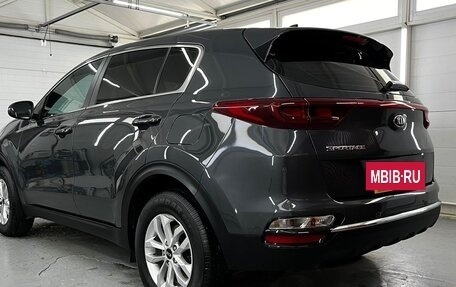 KIA Sportage IV рестайлинг, 2019 год, 2 290 000 рублей, 5 фотография