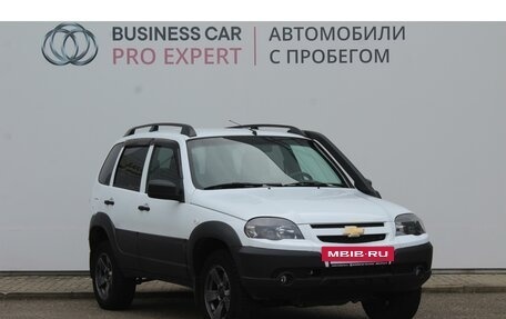 Chevrolet Niva I рестайлинг, 2019 год, 990 000 рублей, 3 фотография