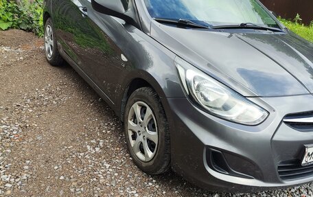 Hyundai Solaris II рестайлинг, 2011 год, 885 000 рублей, 9 фотография