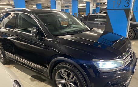 Volkswagen Tiguan II, 2017 год, 2 850 000 рублей, 6 фотография