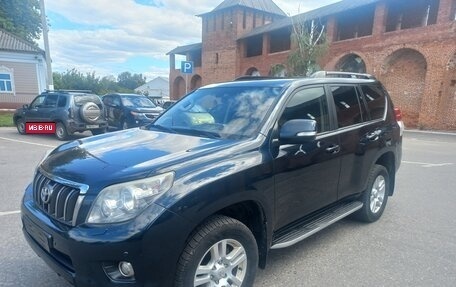 Toyota Land Cruiser Prado 150 рестайлинг 2, 2012 год, 2 900 000 рублей, 2 фотография