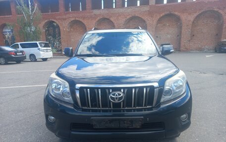 Toyota Land Cruiser Prado 150 рестайлинг 2, 2012 год, 2 900 000 рублей, 10 фотография