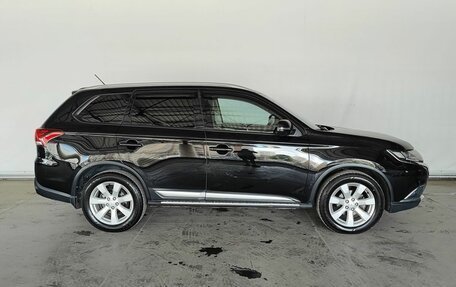 Mitsubishi Outlander III рестайлинг 3, 2015 год, 2 060 000 рублей, 7 фотография