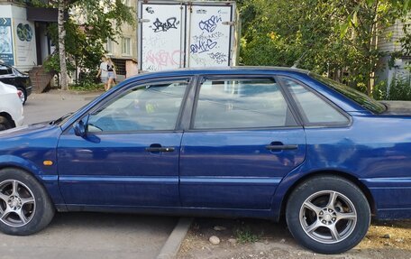 Volkswagen Passat B4, 1997 год, 280 000 рублей, 2 фотография