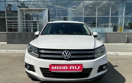 Volkswagen Tiguan I, 2011 год, 1 200 000 рублей, 2 фотография