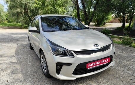 KIA Rio IV, 2019 год, 1 550 000 рублей, 3 фотография