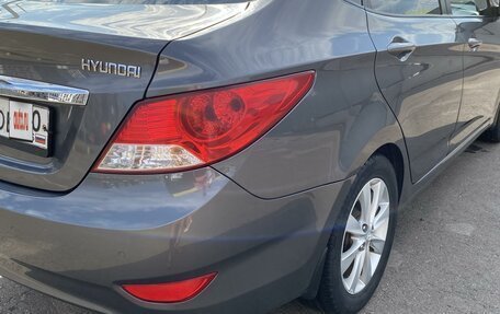 Hyundai Solaris II рестайлинг, 2013 год, 1 000 000 рублей, 6 фотография