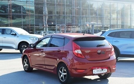 Hyundai Solaris II рестайлинг, 2012 год, 897 000 рублей, 4 фотография