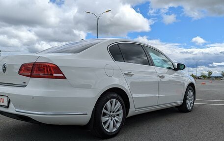 Volkswagen Passat B7, 2011 год, 1 600 000 рублей, 2 фотография