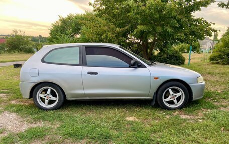 Mitsubishi Colt VI рестайлинг, 1999 год, 270 000 рублей, 5 фотография