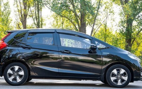 Honda Fit III, 2018 год, 1 380 000 рублей, 4 фотография