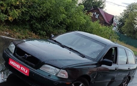 Volvo V40 I, 1998 год, 245 000 рублей, 1 фотография